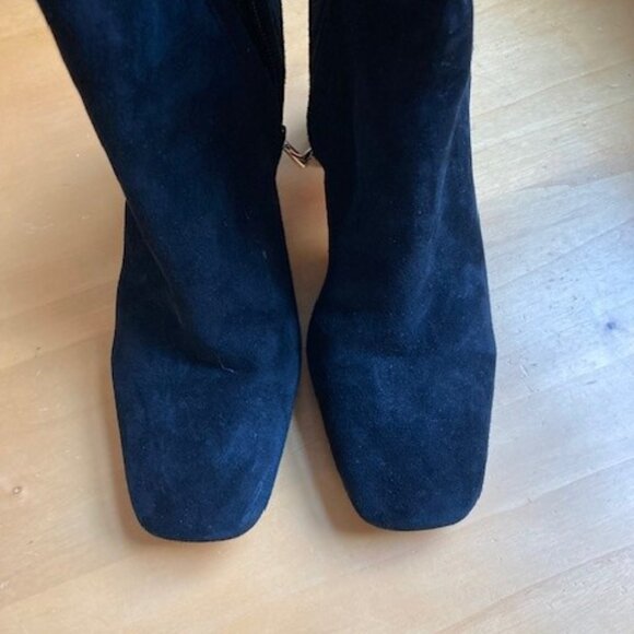 Sam Edelman Fawn Booties - LIKE-NEW Condition - Picture 3 of 6